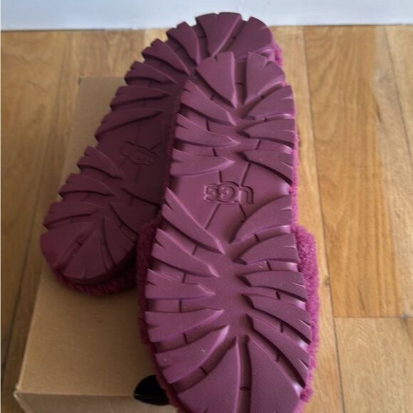 UGG Cozetta Curly Slippers - Cordial - Picture 5 of 5